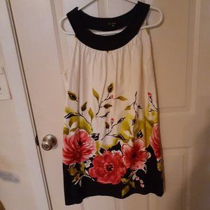 Blue Sage Sleeveless Dress Size 12. Black and cream with flowers